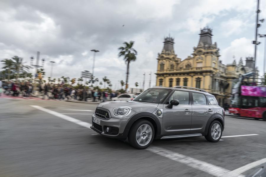  Mini Cooper S E Countryman ALL4 (F60) 2017 года  (WW) (фото 120 из 173)